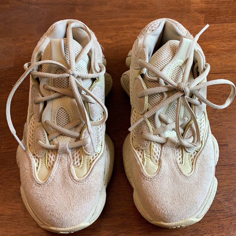 Super moon yellow Yeezy’s